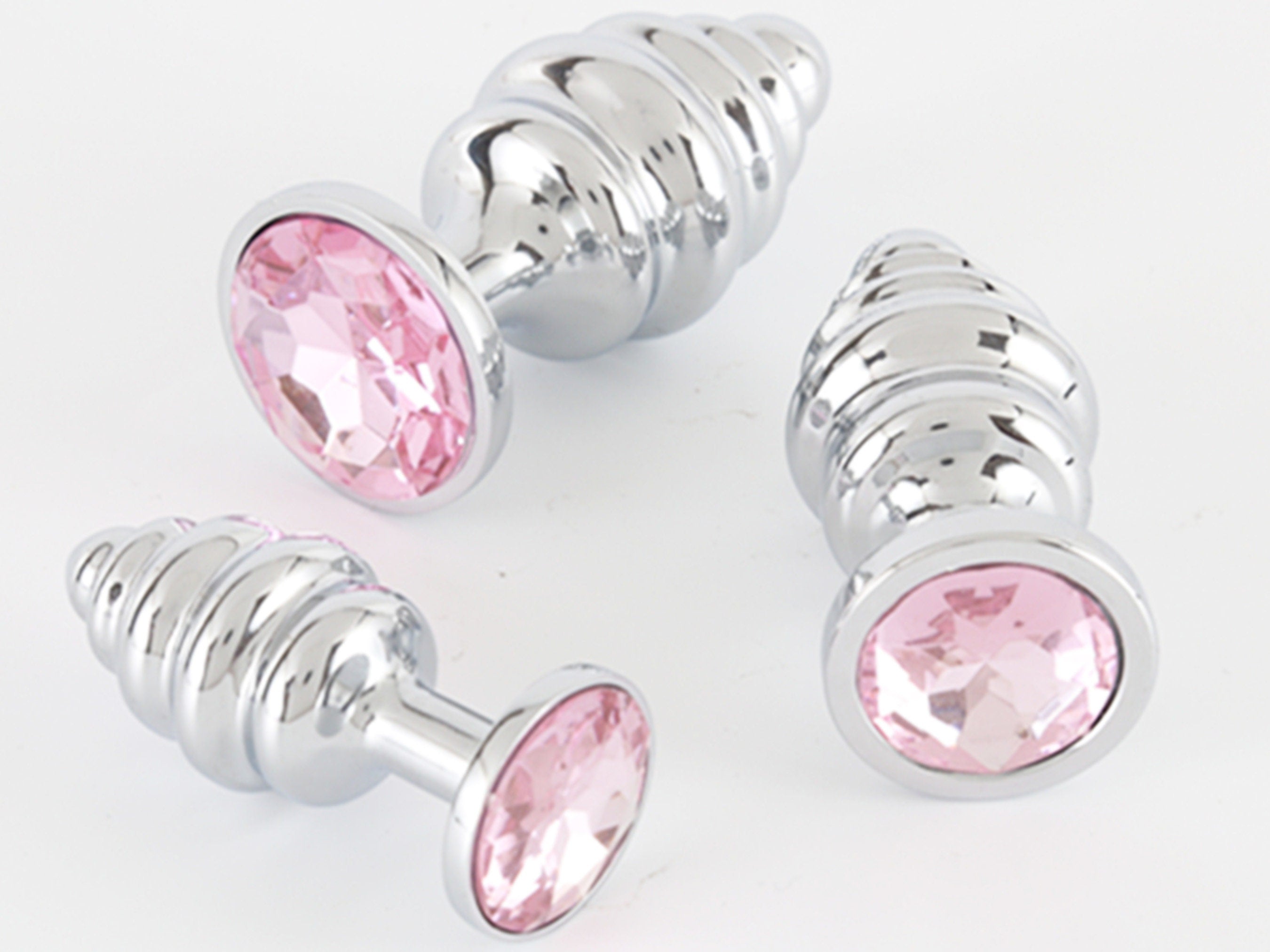 Light Pink • Round Ribbed Crystal • Butt Plug – Plug Emporium
